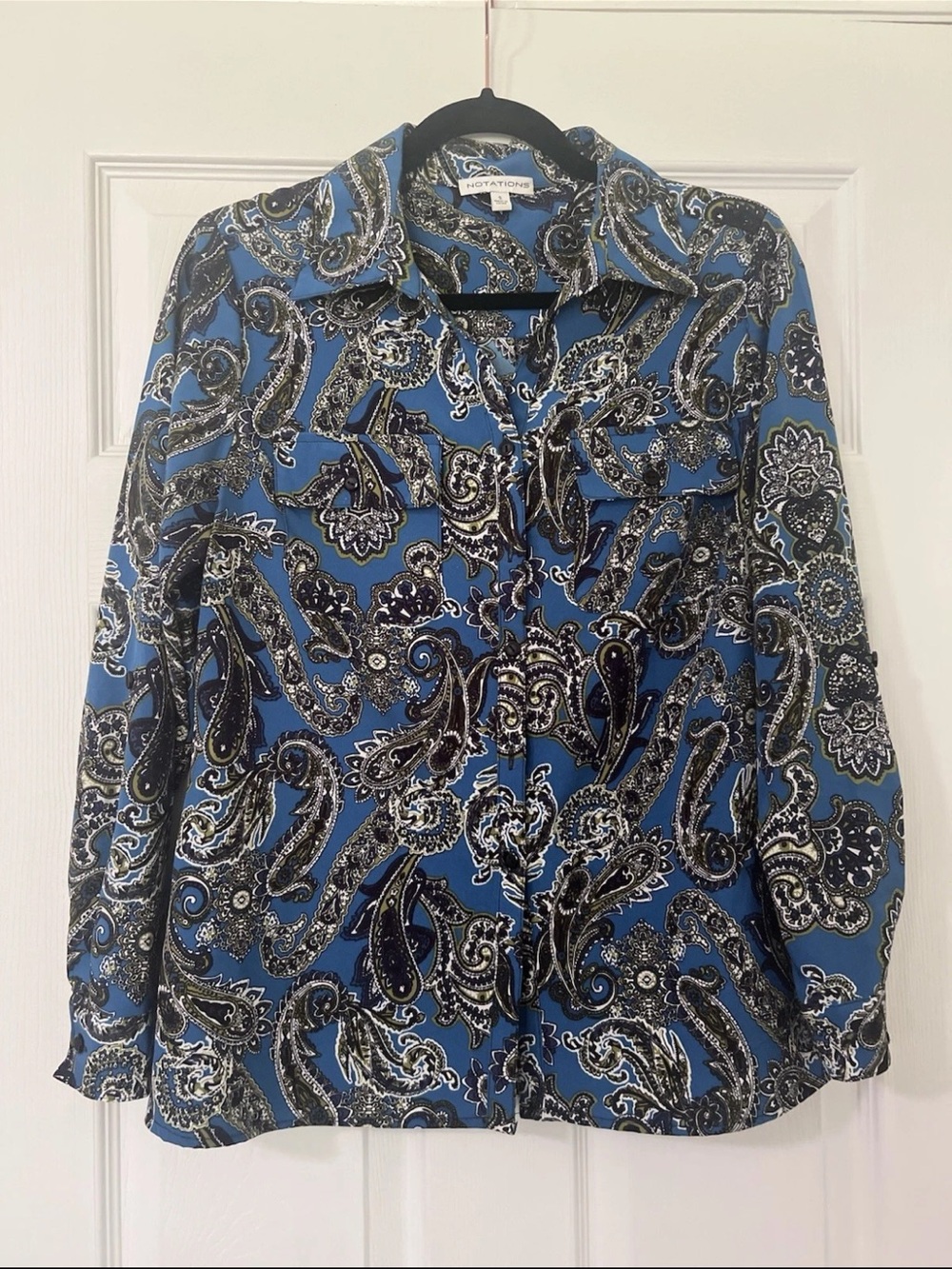 Notations Women’s Blue Paisley Collared Button-Up Blouse Long Sleeve S Polyester
